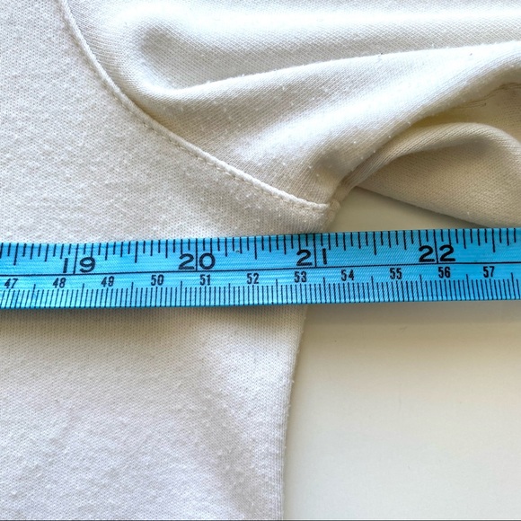 Alfred Dunner Short Sleeve T-shirt - Multicolored Giraffe Print - Picture 9 of 9